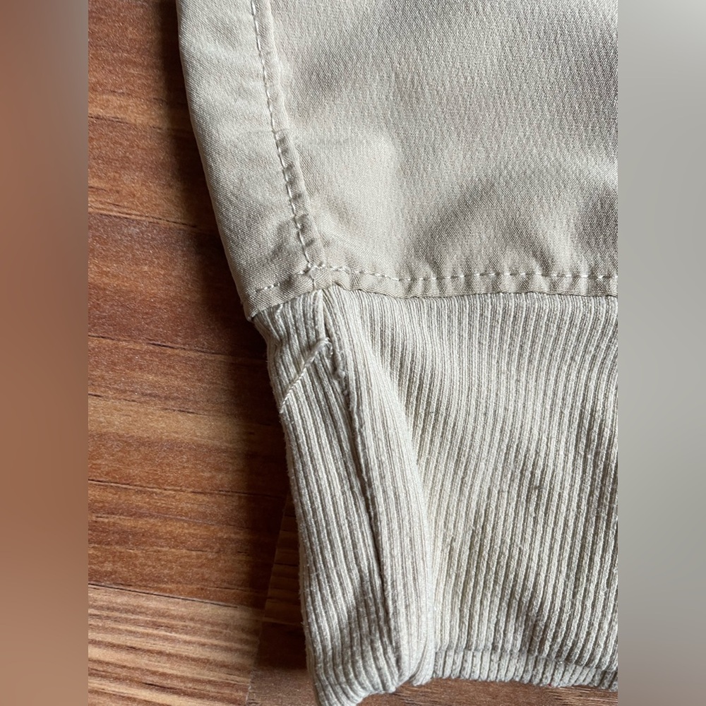 Abercrombie Beige Joggers | Slim Fit Drawstring Casual Athleisure Women’s XS - Picture 3 of 6